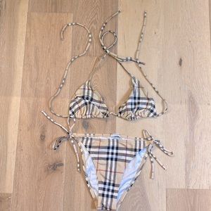 Burberry Bikini